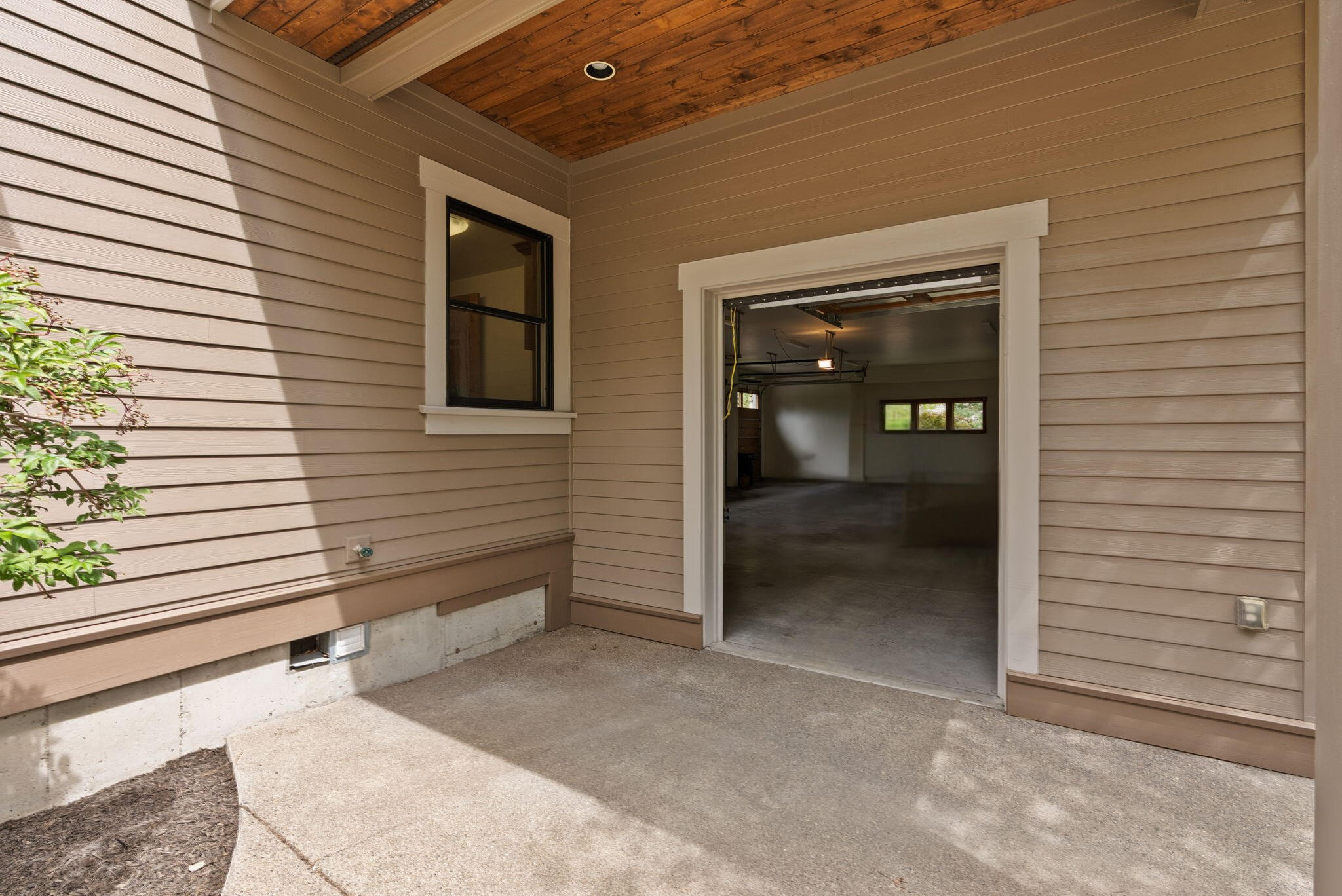 Skyliner Summit - Residential