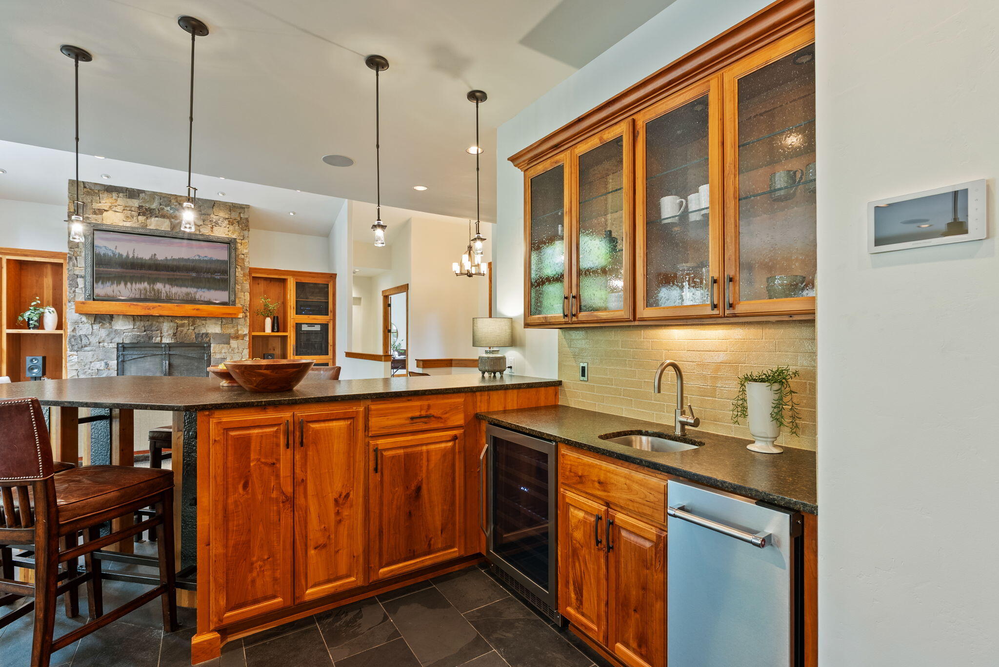 Skyliner Summit - Residential