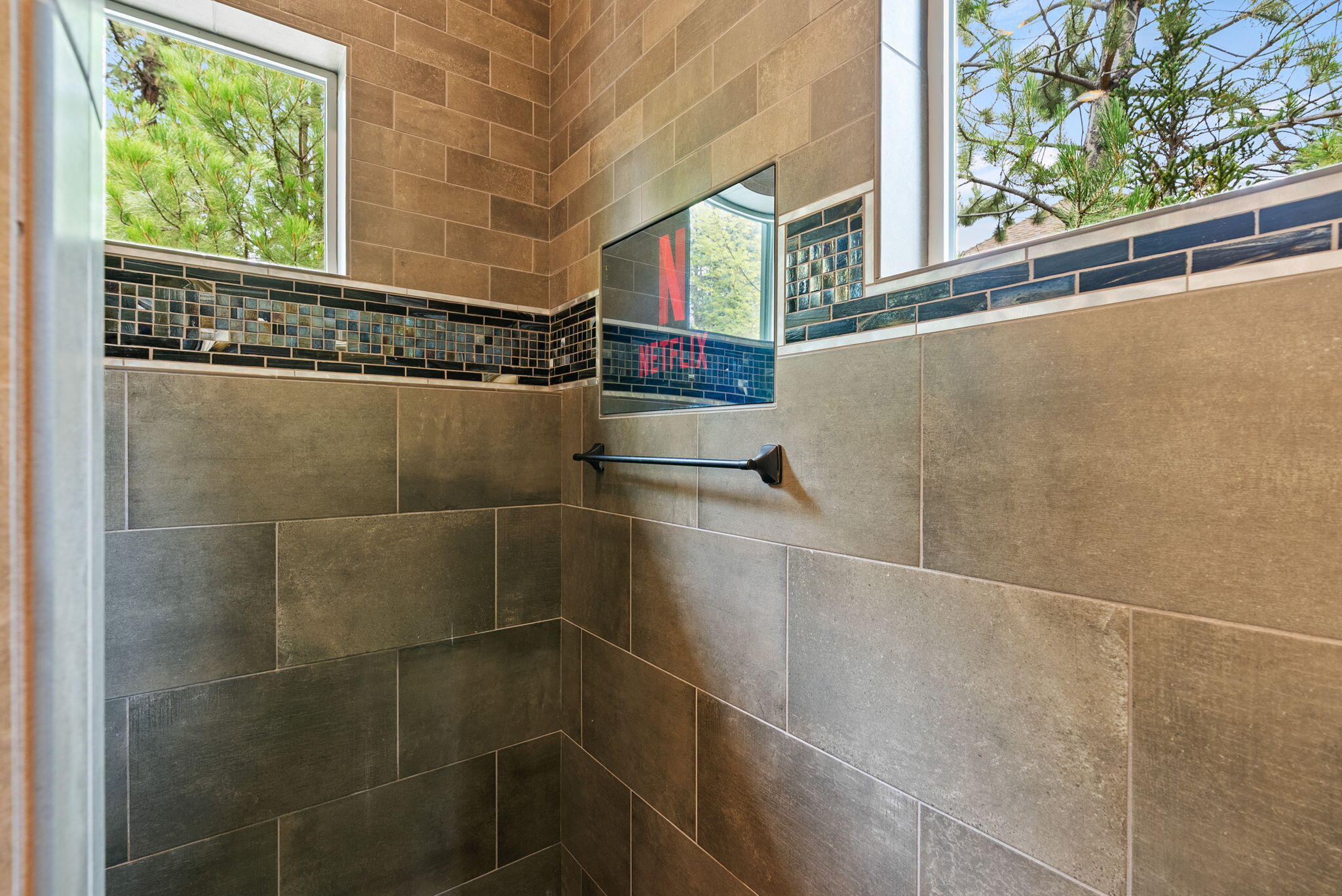 Skyliner Summit - Residential