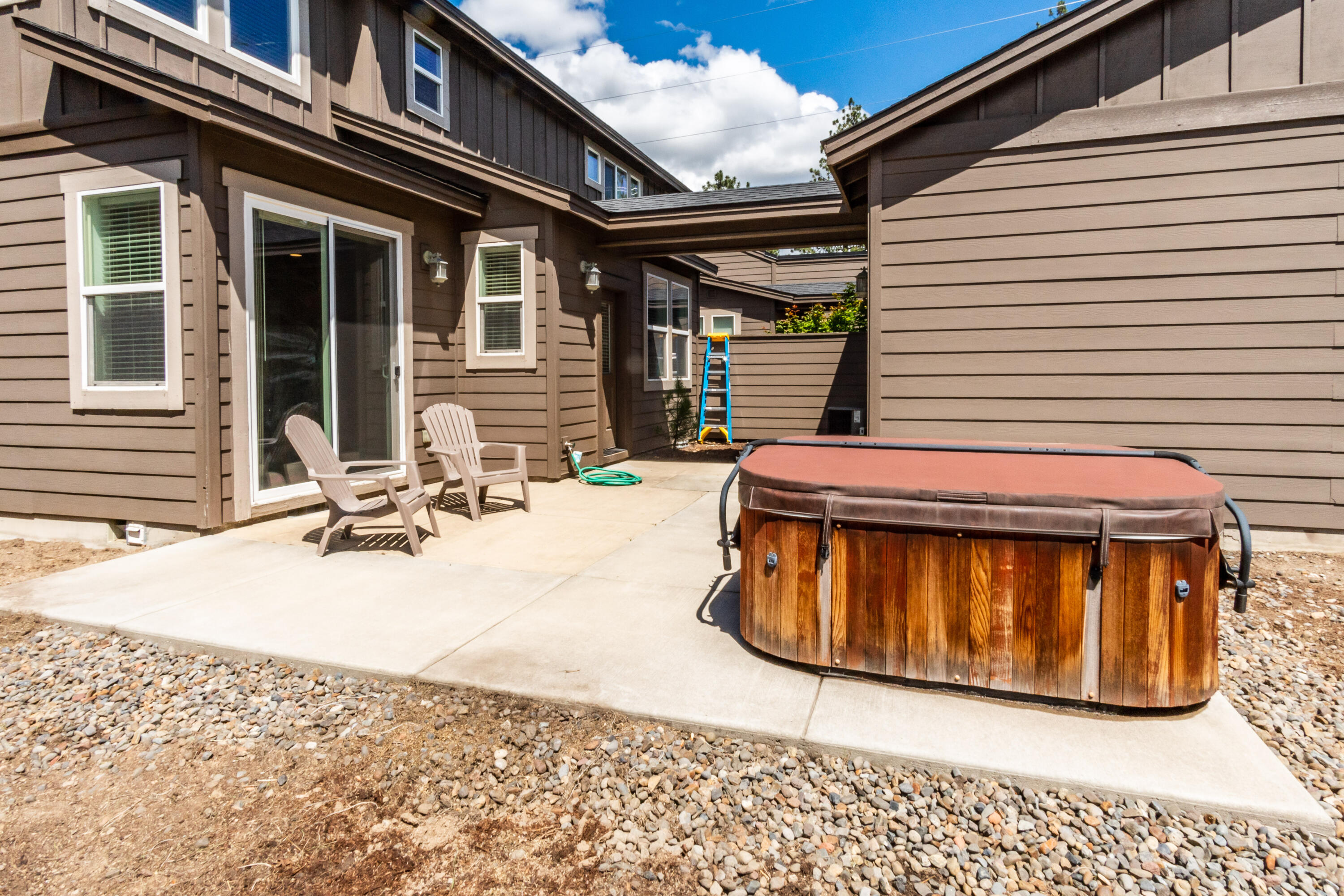 The Bluffs River Ben - Residential