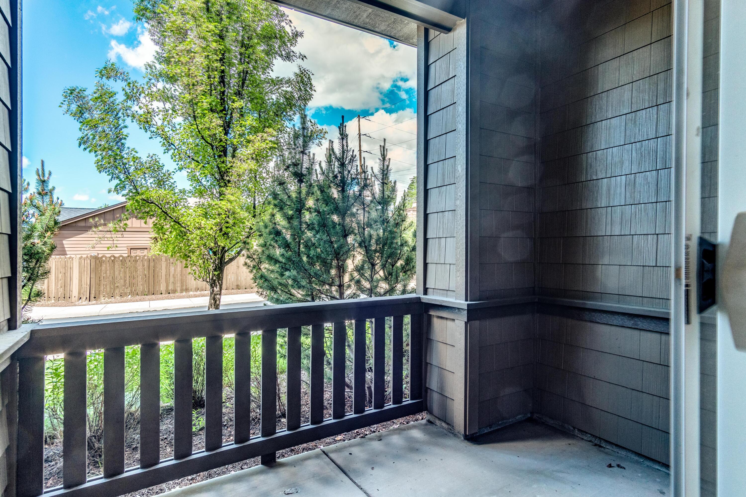 The Bluffs River Ben - Residential