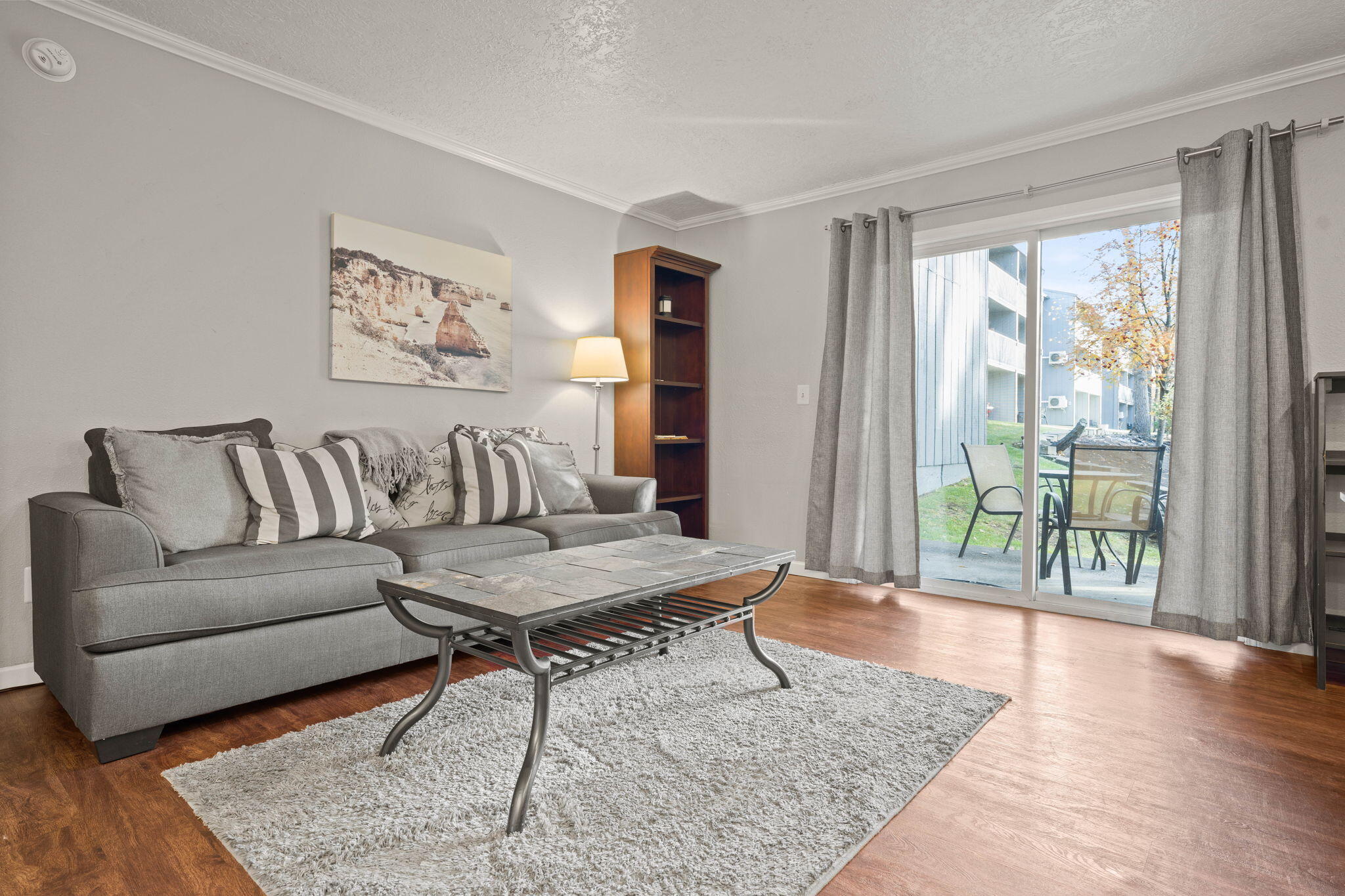 1565 NW Wall Street 118/119