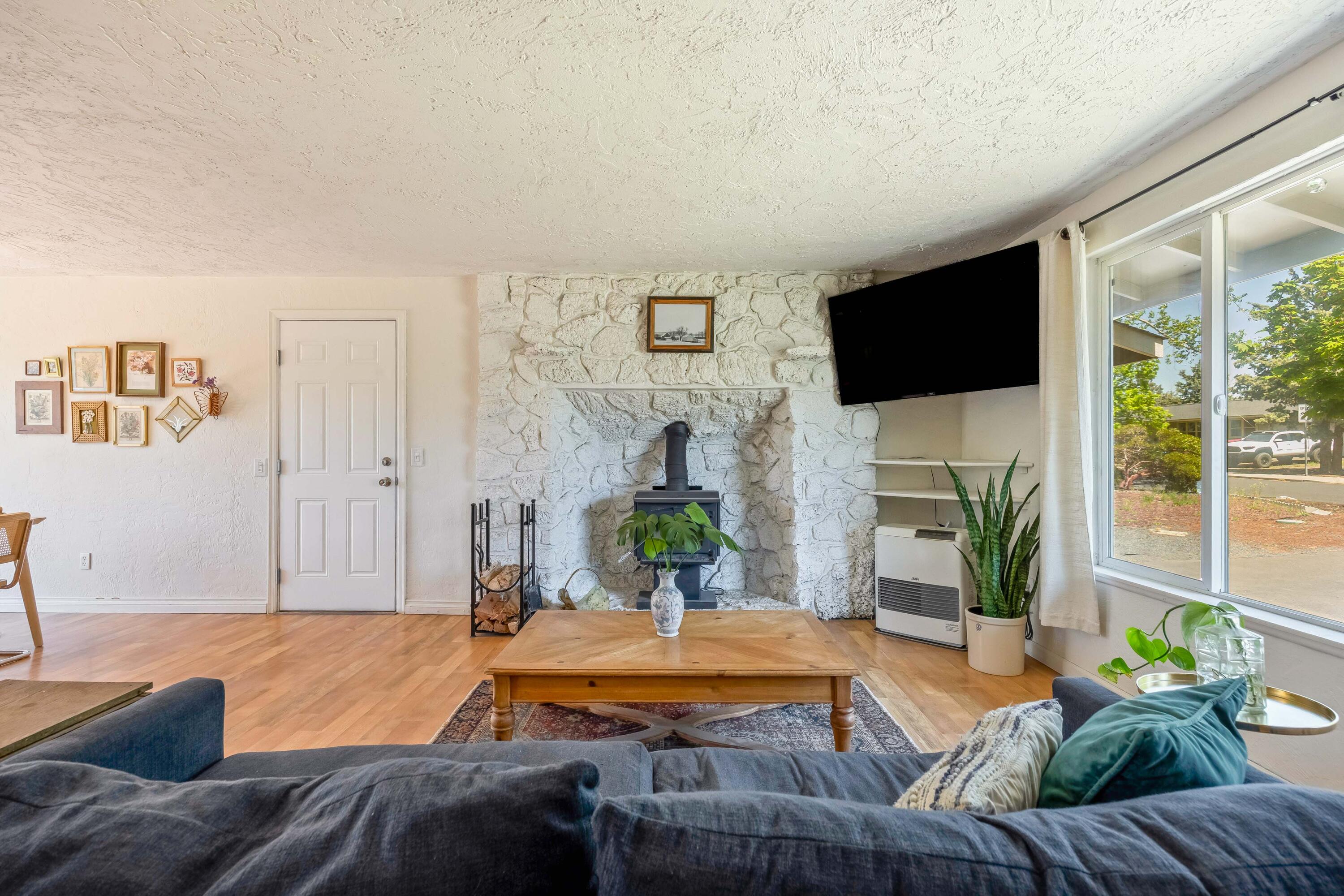 63609 Hunters Circle