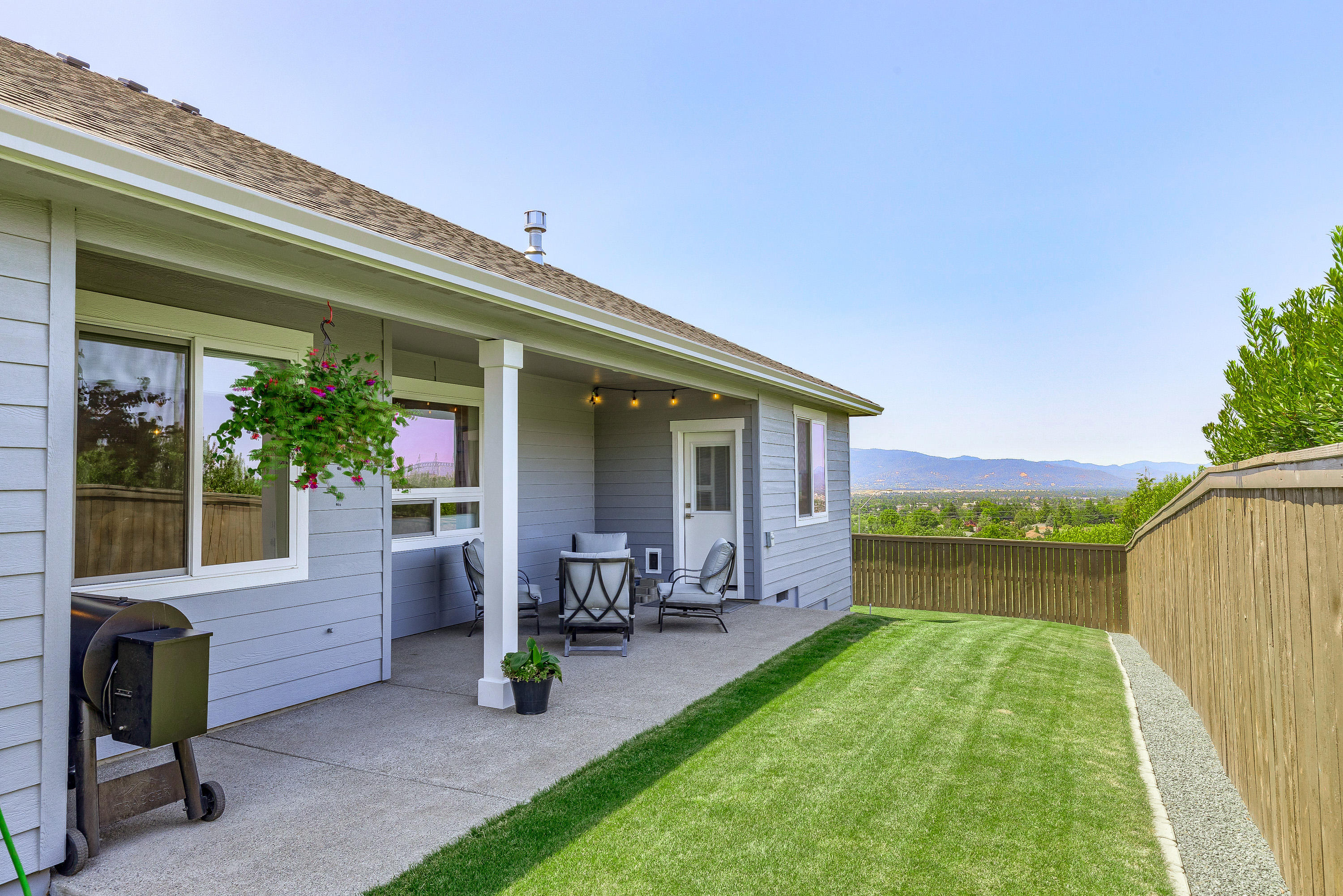 Bella Vista Heights Phases 1 & 2 - Residential