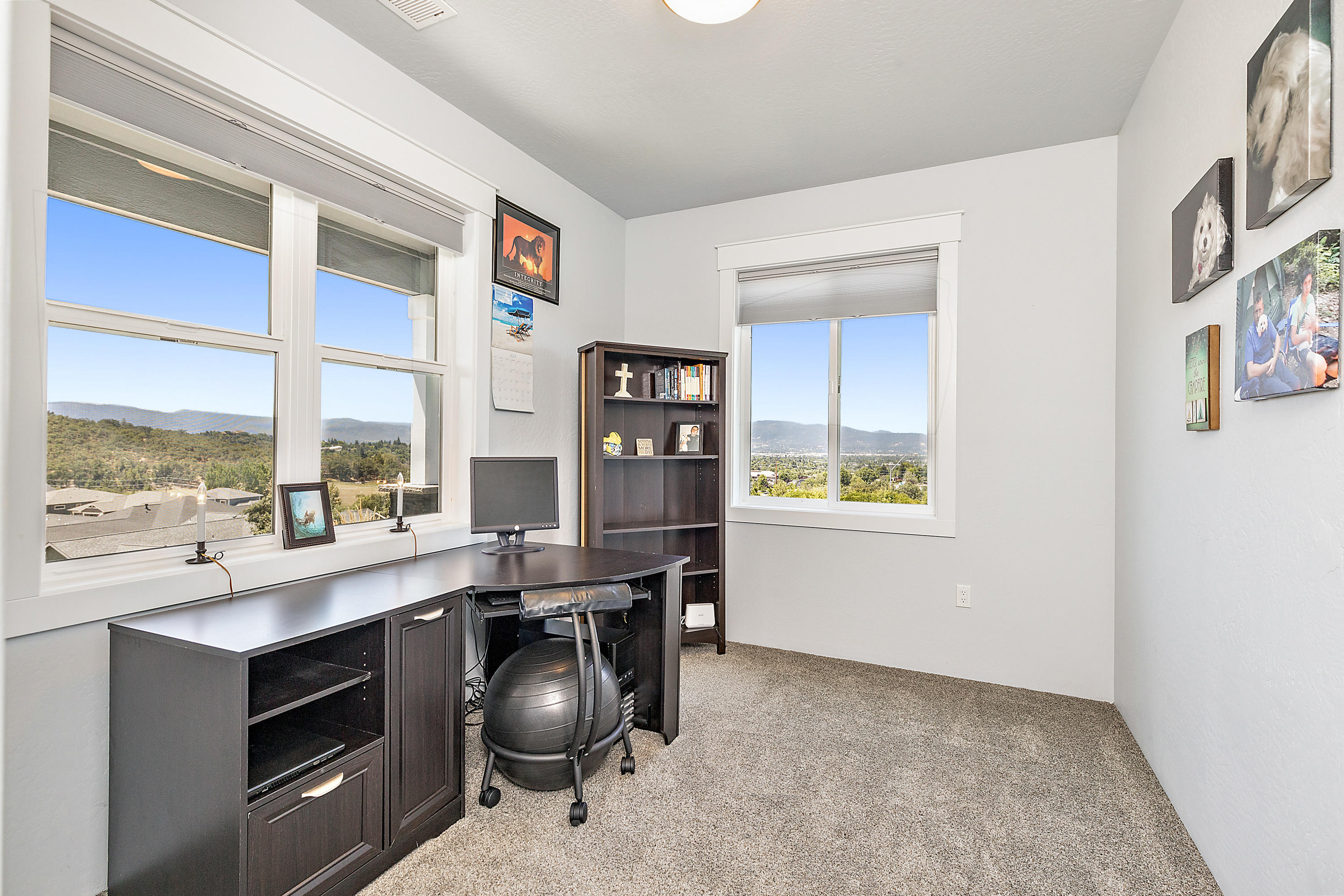 Bella Vista Heights Phases 1 & 2 - Residential