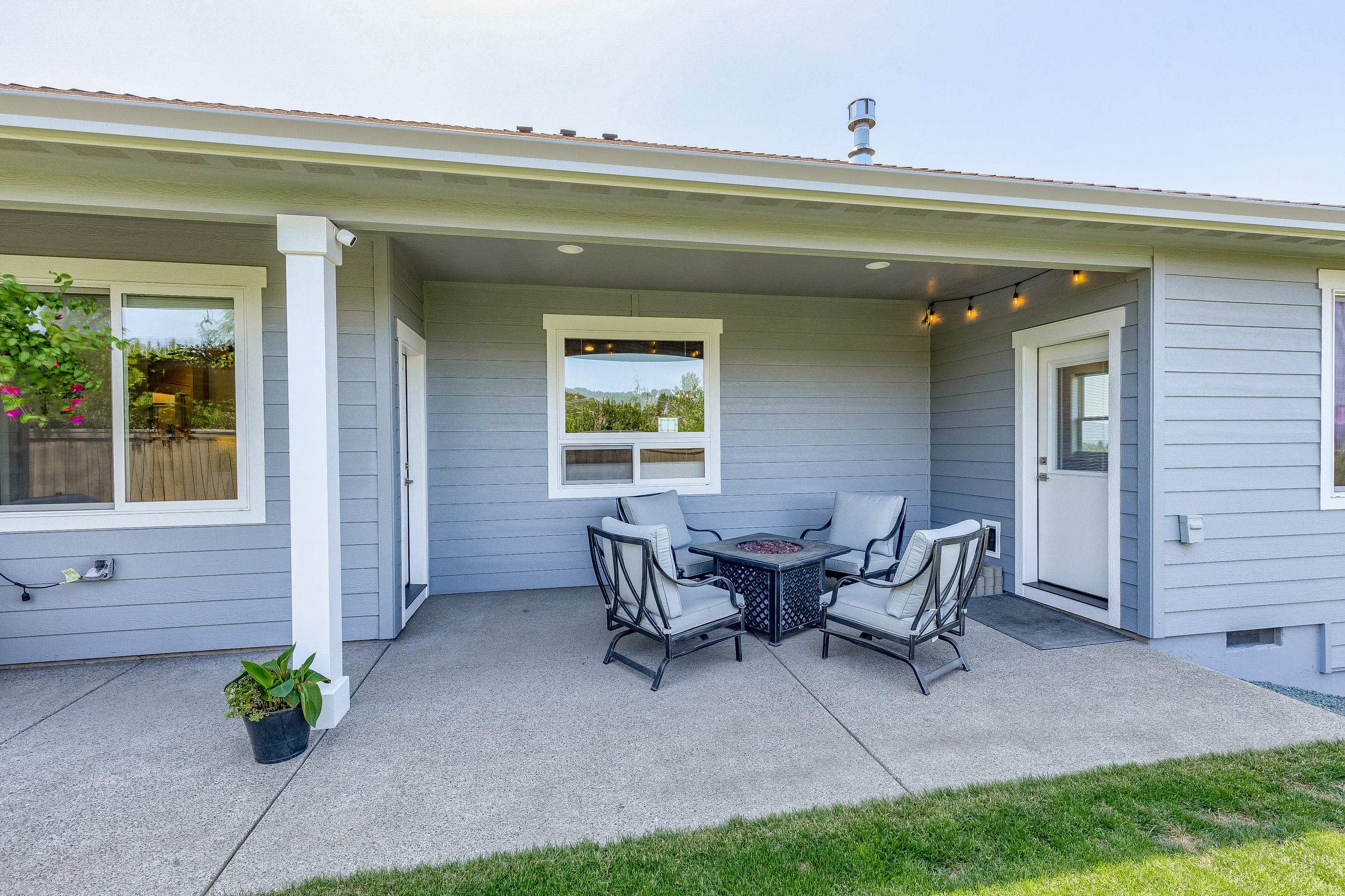 Bella Vista Heights Phases 1 & 2 - Residential