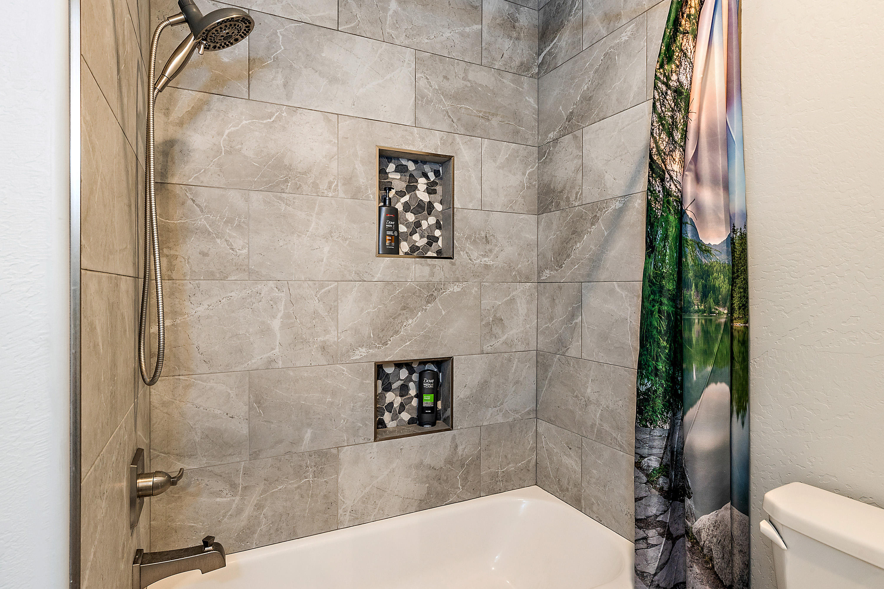 Bella Vista Heights Phases 1 & 2 - Residential