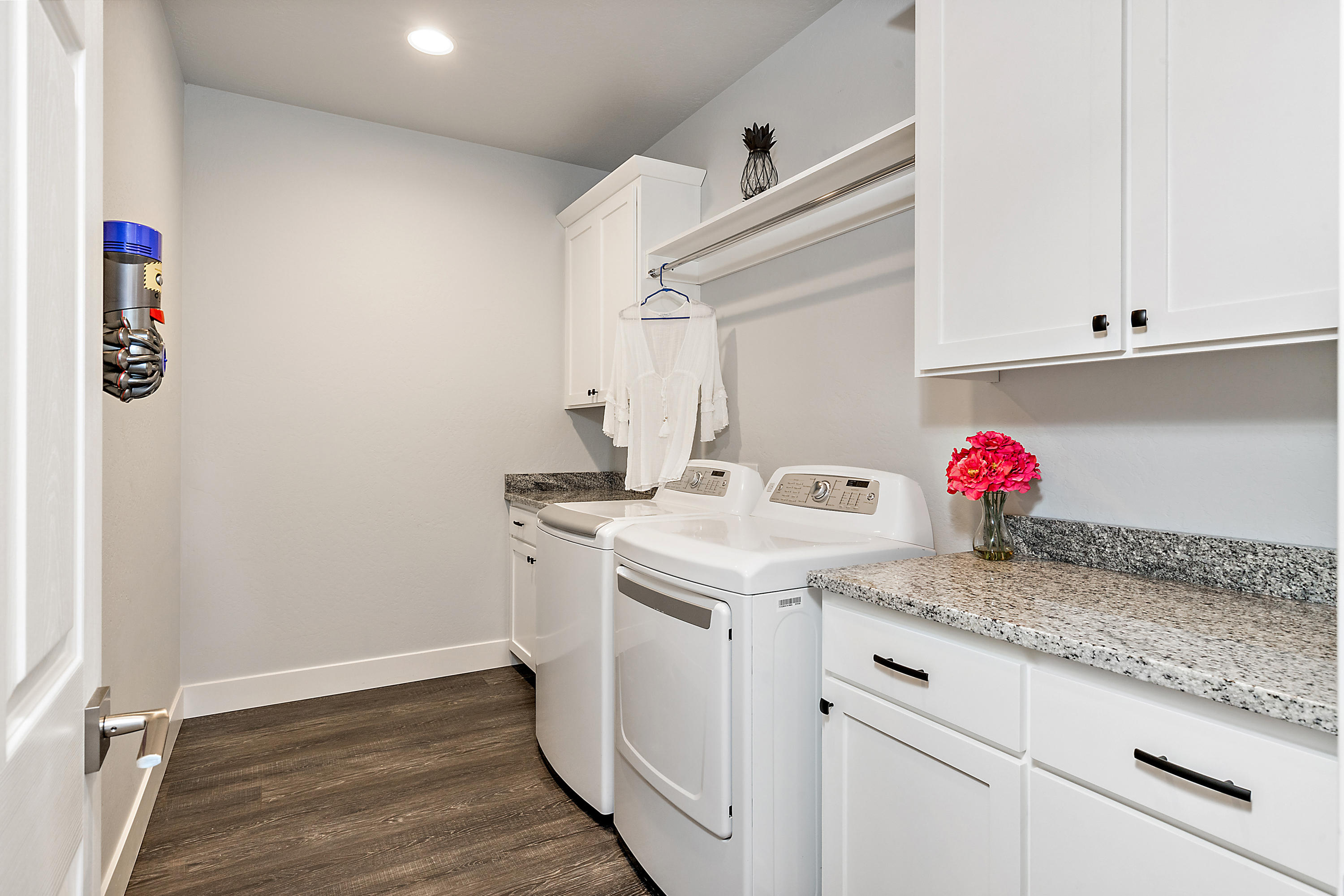 Bella Vista Heights Phases 1 & 2 - Residential