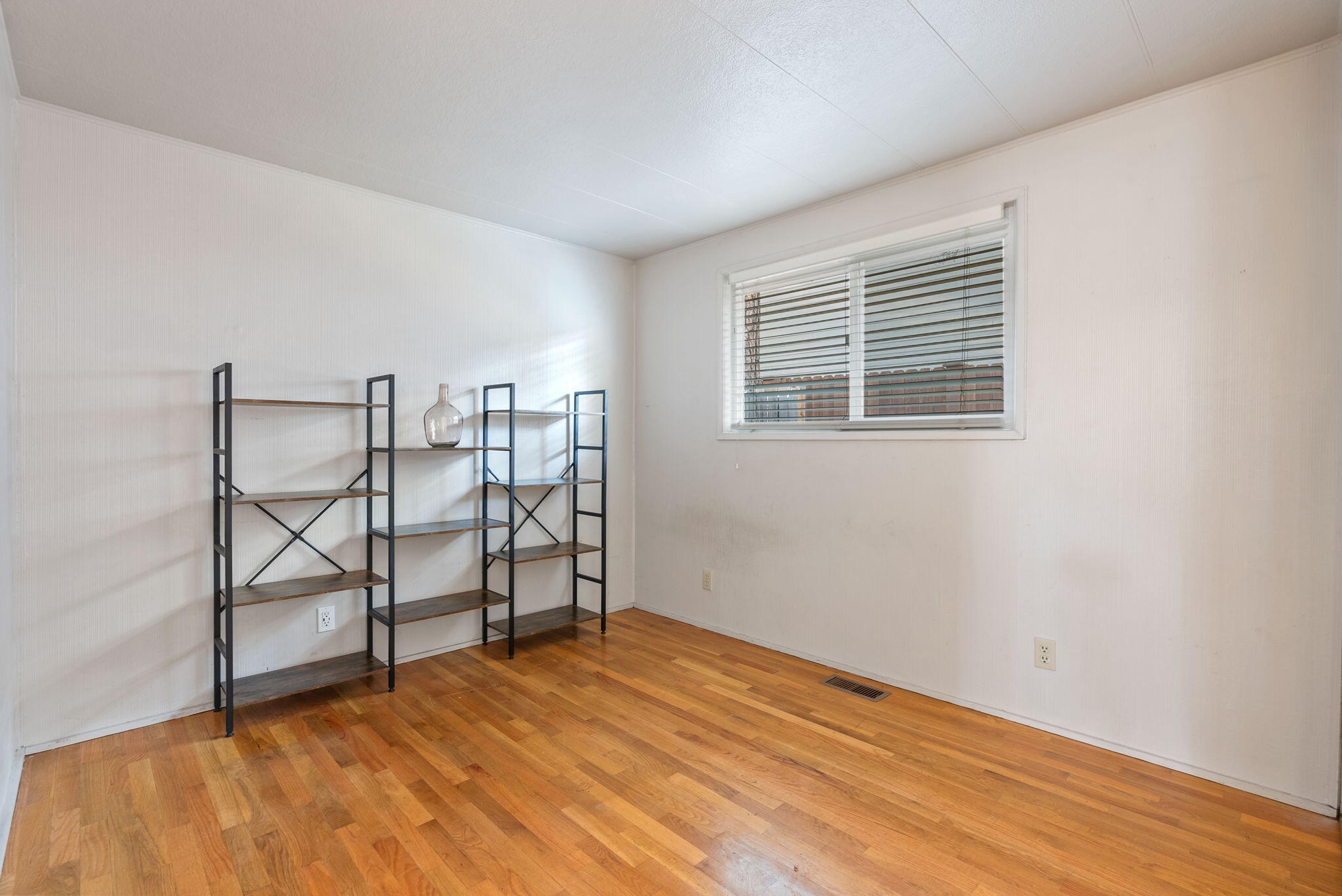 Bonne Home - Residential