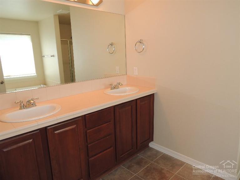 River Canyon Estates - Residential