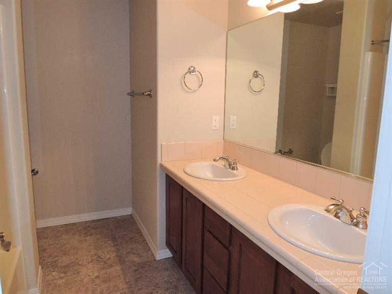 River Canyon Estates - Residential