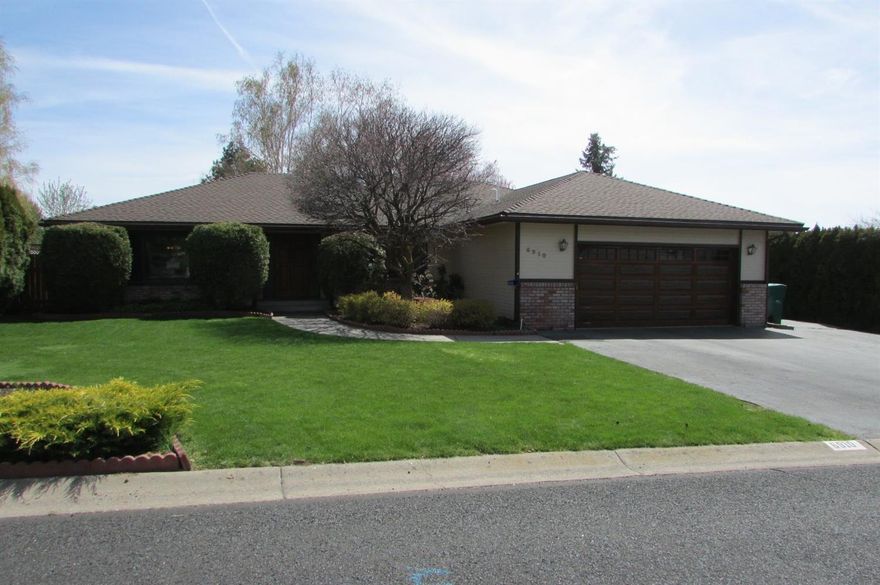 If you are looking for a 4 bedroom, 2 bath home with a family room, formal living room and formal dining in the suburbs and in a cul-de-sac here it is. This 2000+ sq. ft. home has been well maintained and is move in ready. Be sure to enjoy the mornings and evenings sitting on the enclosed deck off the family room. The interior and most of the exterior have been painted within the last 2 years, the gas furnace is less than 1 year old, there are newer bathroom fixtures, bathroom fans, a newer ceiling fan in the family room, and more. Don't miss out on this lovely home.