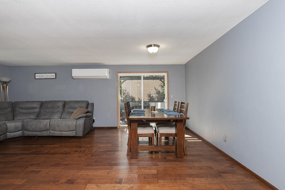 Dekums Amended Addition - Residential