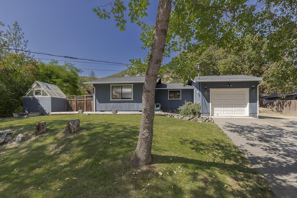 Dekums Amended Addition - Residential