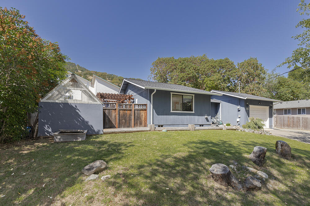 Dekums Amended Addition - Residential