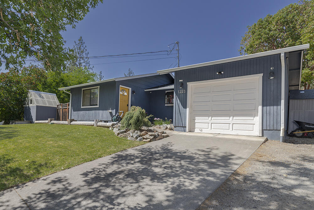 Dekums Amended Addition - Residential