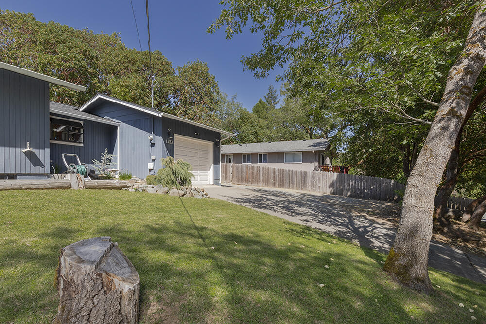 Dekums Amended Addition - Residential