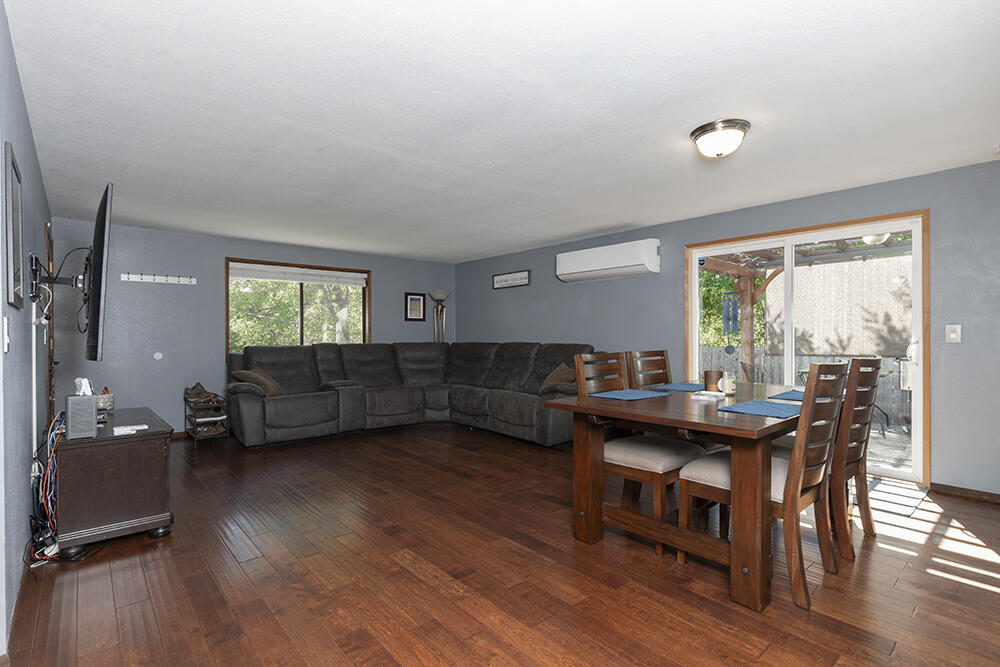 Dekums Amended Addition - Residential