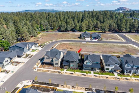 Tiny photo for 20607 SE Boer PL SE, Bend, OR 97702 (MLS # 220222824)