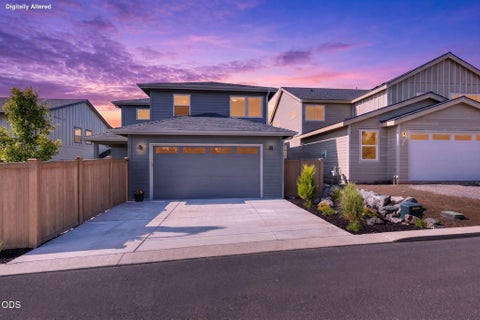 Tiny photo for 20607 SE Boer PL SE, Bend, OR 97702 (MLS # 220222824)