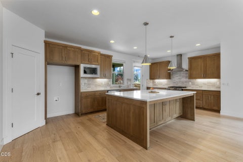 Tiny photo for 20607 SE Boer PL SE, Bend, OR 97702 (MLS # 220222824)