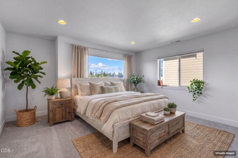 Tiny photo for 20607 SE Boer PL SE, Bend, OR 97702 (MLS # 220222824)