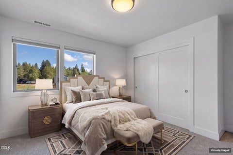Tiny photo for 20607 SE Boer PL SE, Bend, OR 97702 (MLS # 220222824)
