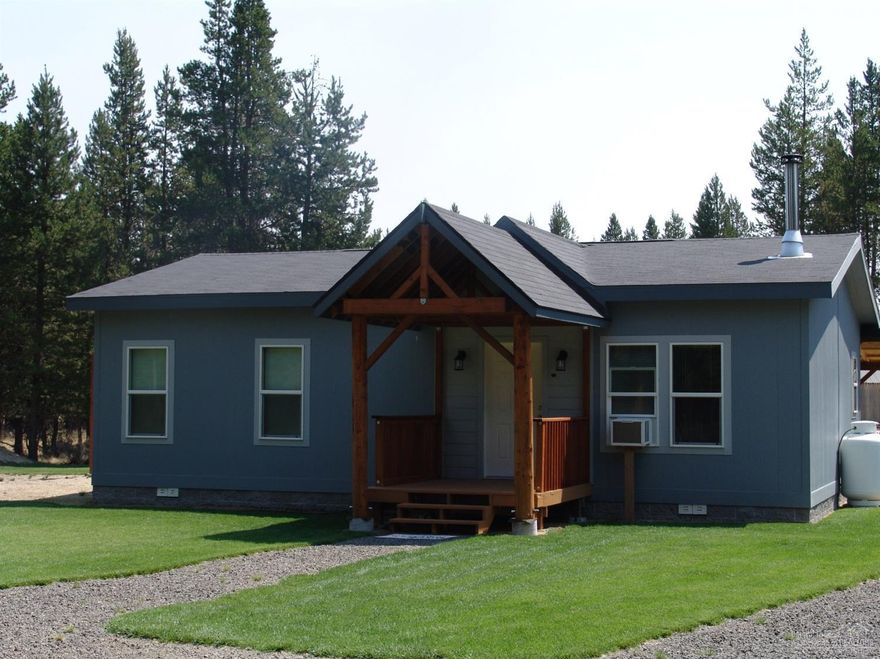 Clean and Wonderful! Welcome to this Energy Star home built in 2016 2 bed 2 bath 1026 sq feet that has 9'ceilings and Lives Larger! FHA approved,tie downs and engineered foundation! Home sits on approx an acre of land in Forest Meadows-in North Klamath County where the taxes are a little less-Hickory Cabinets, Certified Wood Stove, Cozy and ready for the new owners! Great area for wildlife watching.. deer, elk, birds and close to recreation areas!