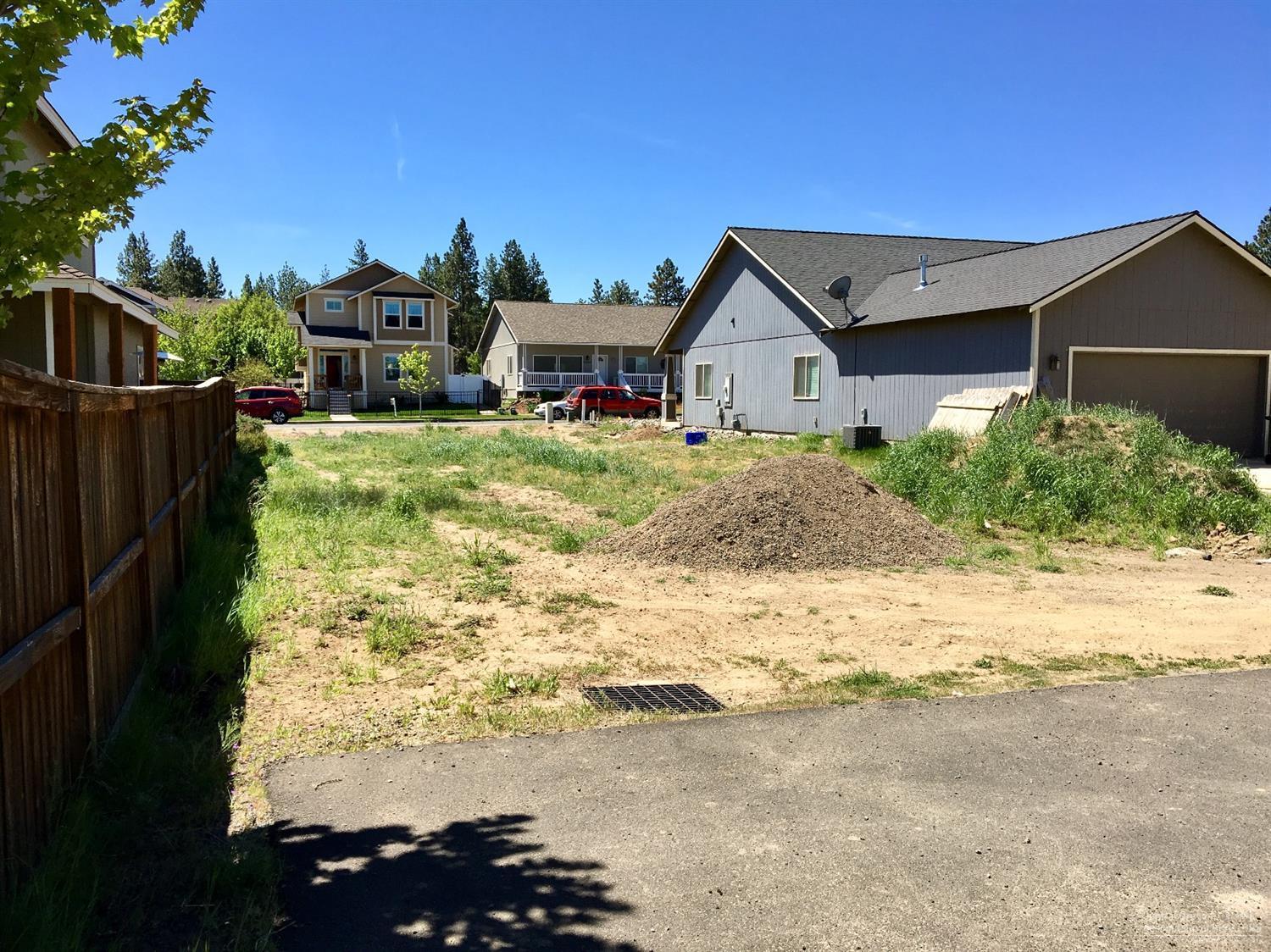 Laurel Springs - Land