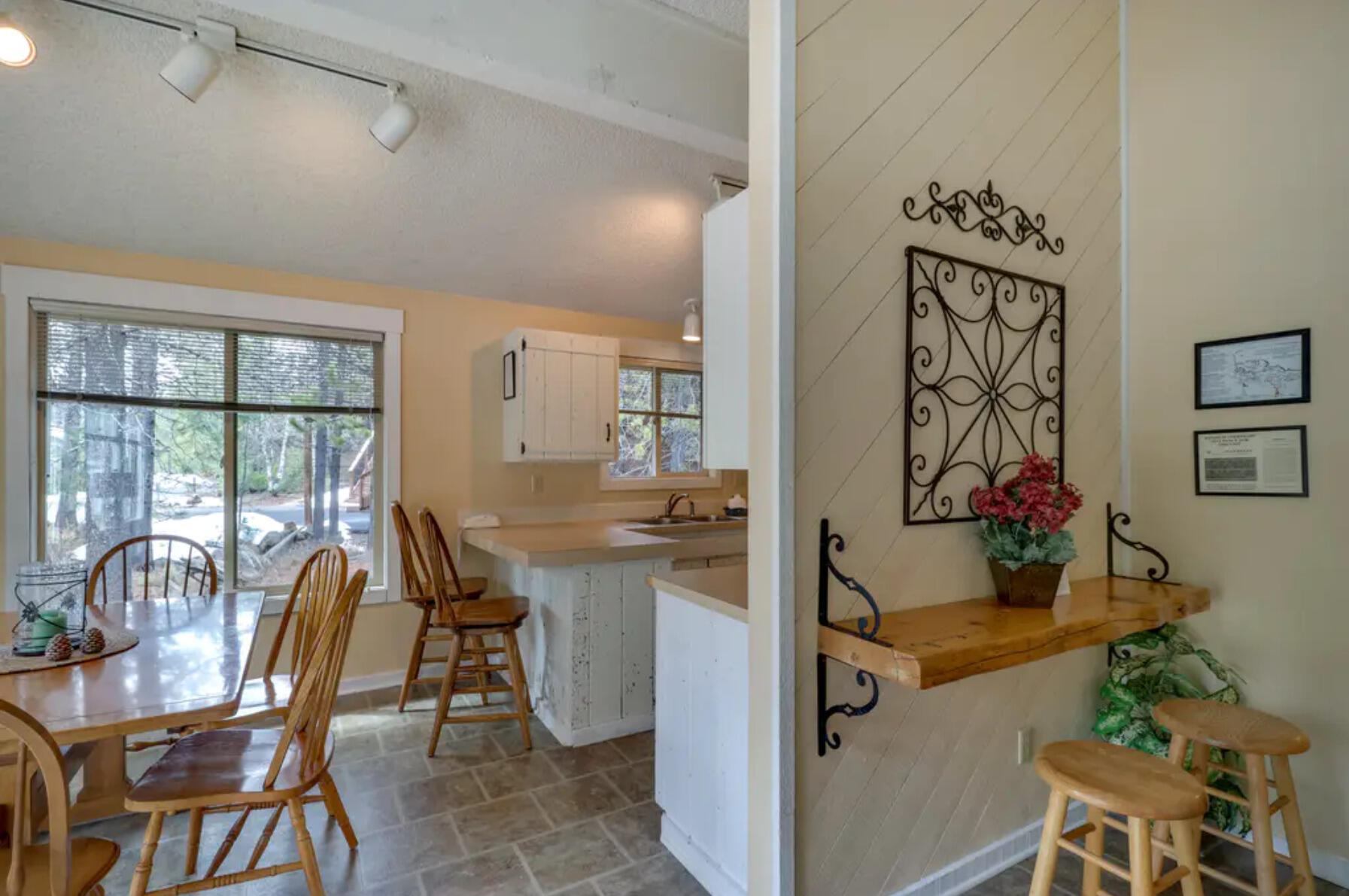 Mtn Village East - Residential