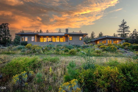 Photo of 18243 Rock Springs Court, Bend, OR 97703 (MLS # 220229098)
