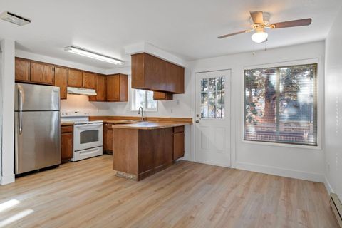 Tiny photo for 1917 NE Monterey Avenue, Bend, OR 97701 (MLS # 220213072)