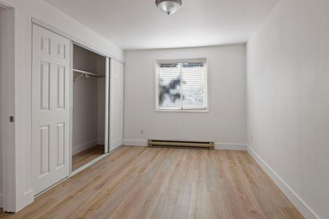 Tiny photo for 1917 NE Monterey Avenue, Bend, OR 97701 (MLS # 220213072)