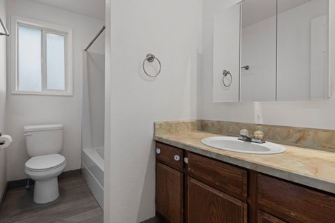 Tiny photo for 1917 NE Monterey Avenue, Bend, OR 97701 (MLS # 220213072)