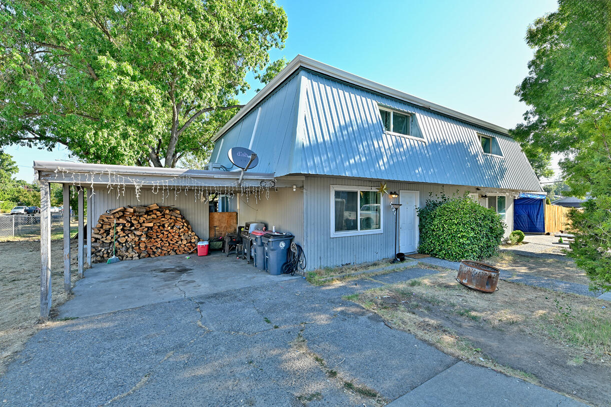 Laurel Park - Residential Income