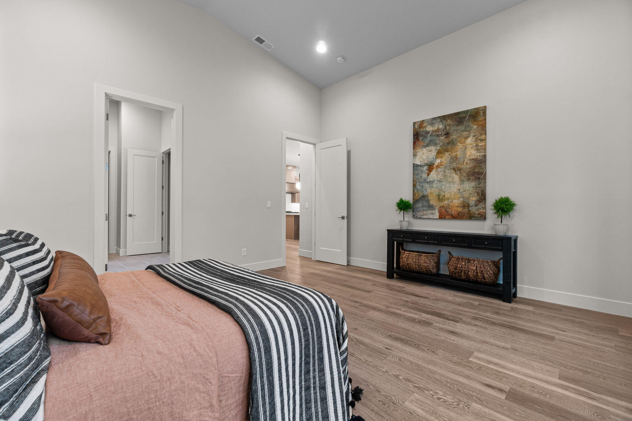 Pine Springs - Residential