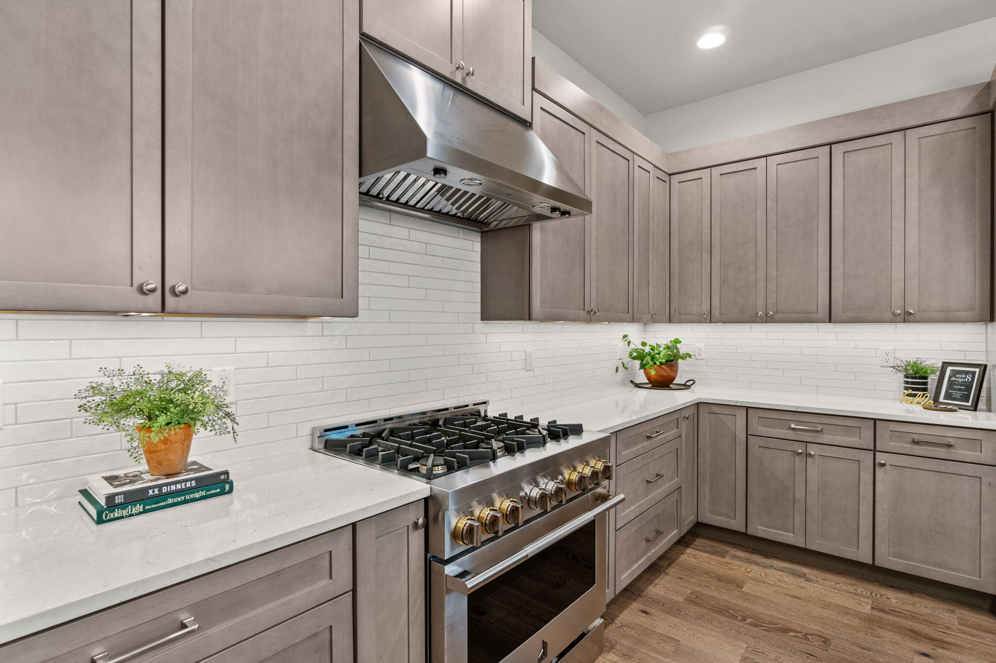 Pine Springs - Residential