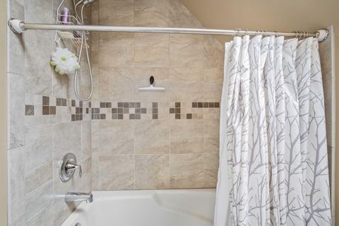 Tiny photo for 14234 Whitewater Loop, La Pine, OR 97739 (MLS # 220219917)