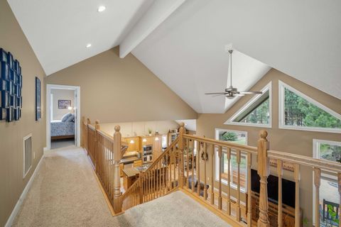 Tiny photo for 14234 Whitewater Loop, La Pine, OR 97739 (MLS # 220219917)