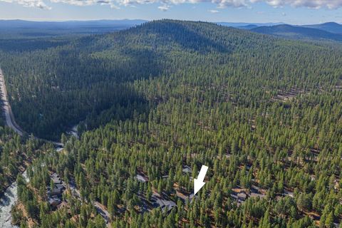 Tiny photo for 14234 Whitewater Loop, La Pine, OR 97739 (MLS # 220219917)