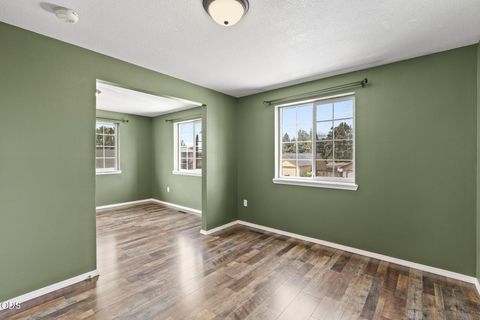Tiny photo for 2834 SW 27th Court, Redmond, OR 97756 (MLS # 220224366)