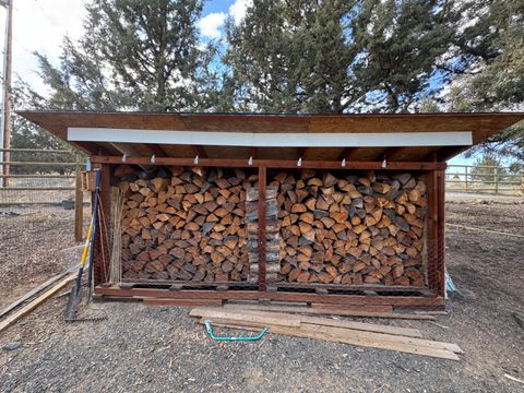 Tiny photo for 65550 78th Street, Bend, OR 97703 (MLS # 220213038)