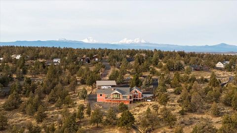 Tiny photo for 65550 78th Street, Bend, OR 97703 (MLS # 220213038)