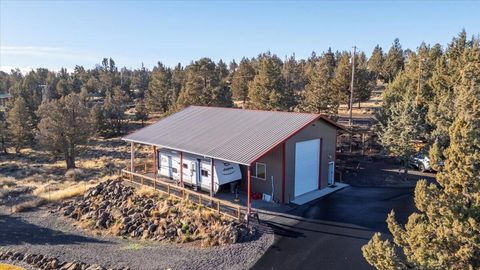 Tiny photo for 65550 78th Street, Bend, OR 97703 (MLS # 220213038)