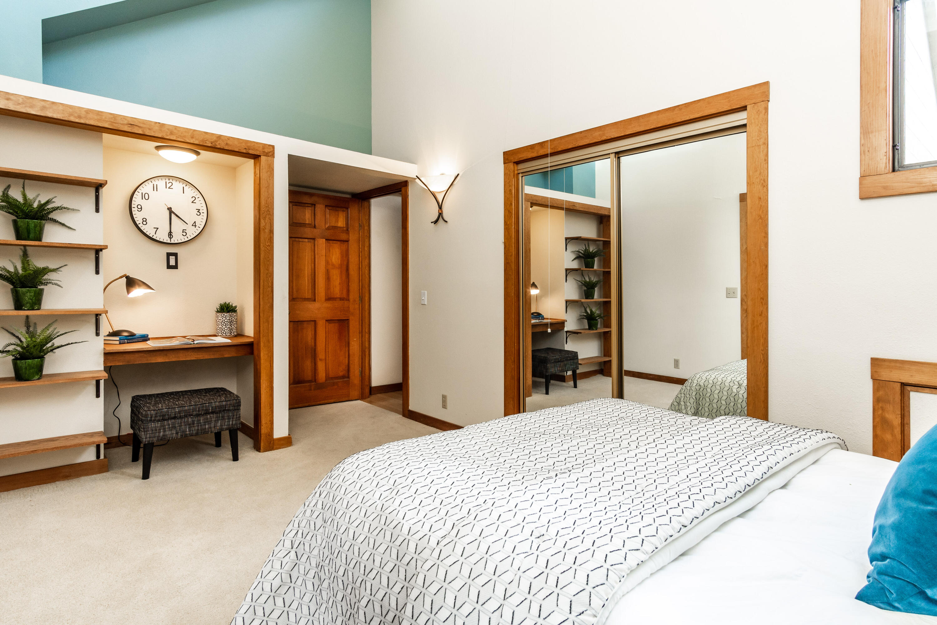 Saddleback - Residential