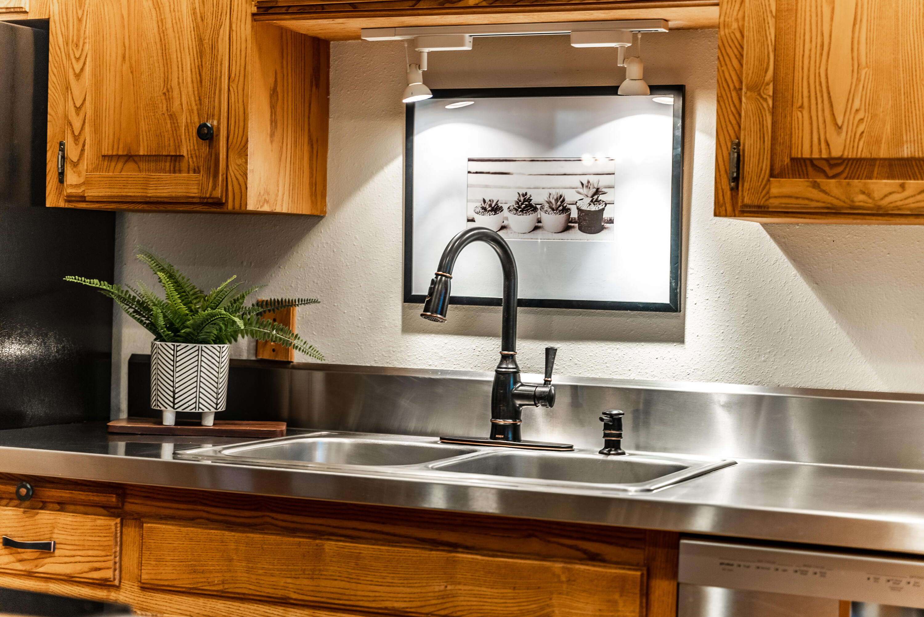 Saddleback - Residential