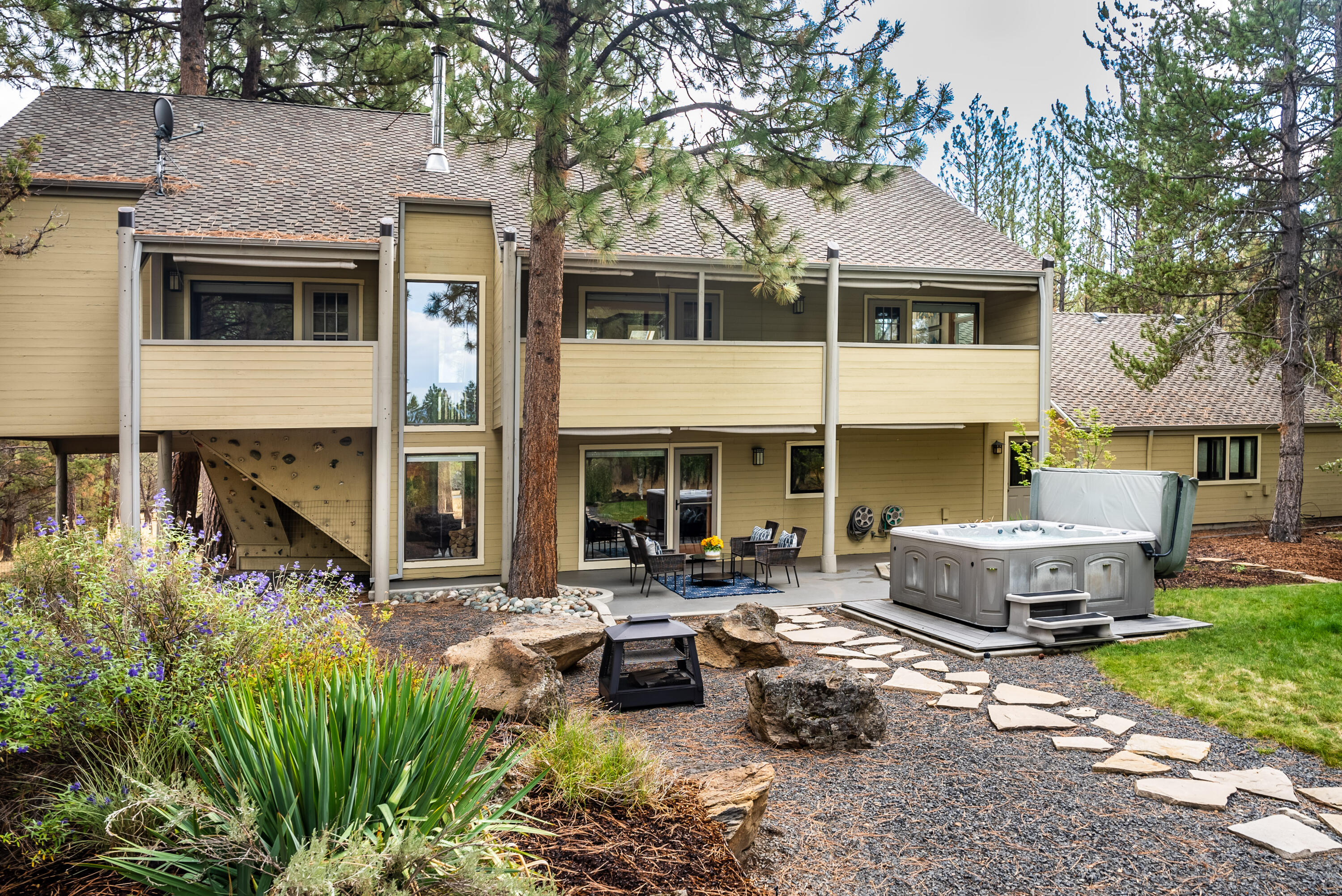 Saddleback - Residential