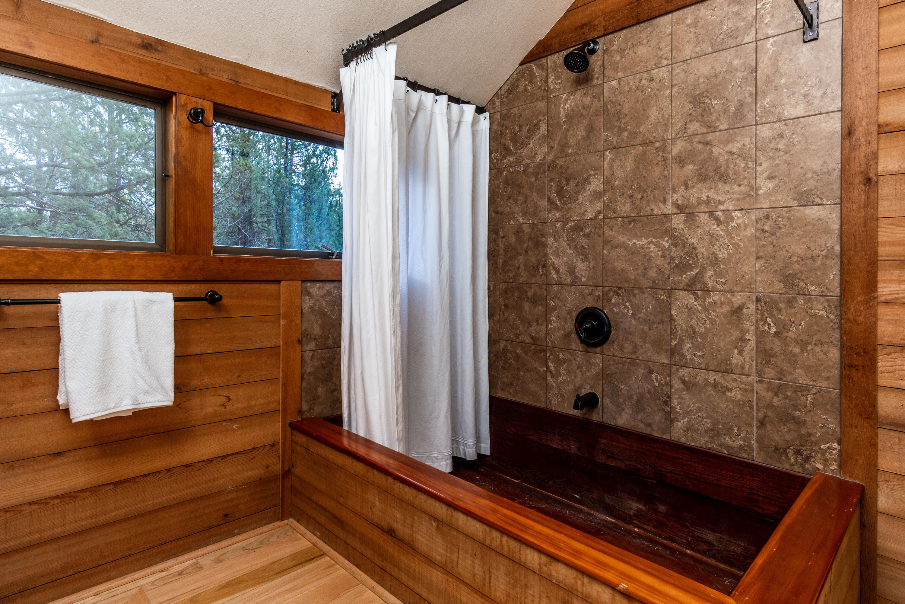 Saddleback - Residential