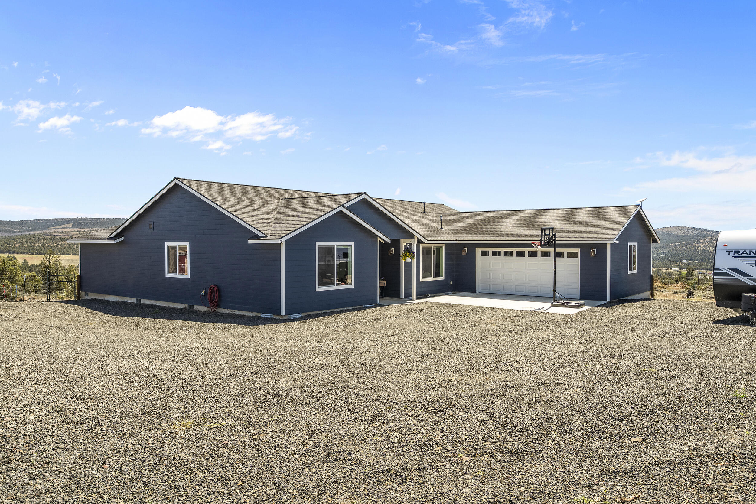 11142 SE View Top