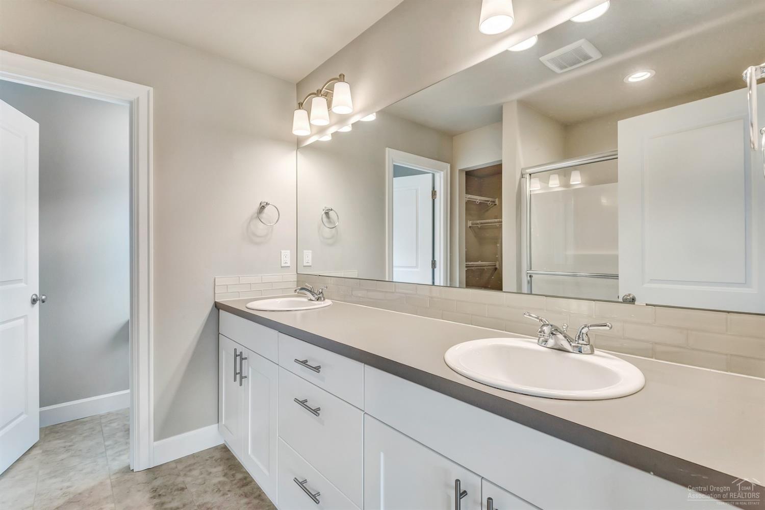 Brooktree - Residential